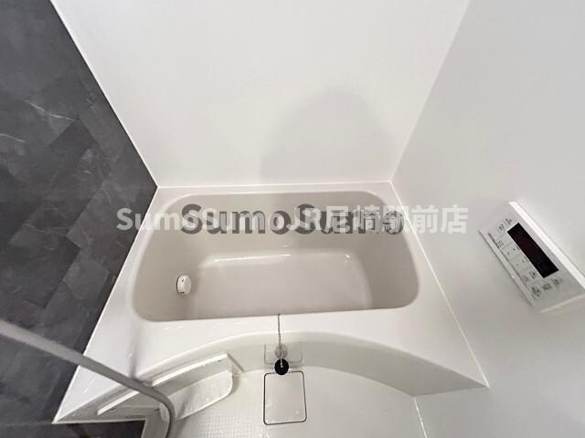 物件内観写真15　(落ち着いた空間のお風呂です)