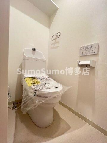 物件内観写真10　(トイレもきれいです)