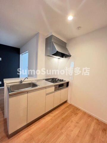 物件内観写真17　(コンパクトなキッチンで掃除もラクラク)