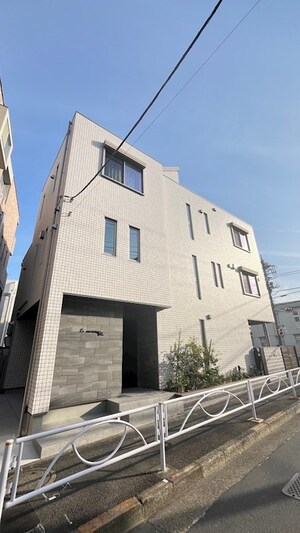 Ｌｅ　ｃｅｒｉｓｉｅｒ外観写真
