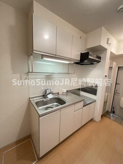 物件内観写真5　(お料理しやすいキッチンです)