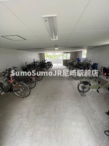 物件内観写真4　(きれいな外観です)