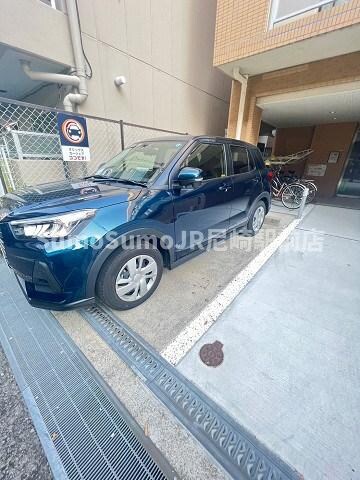 物件外観写真2　(きれいな外観です)