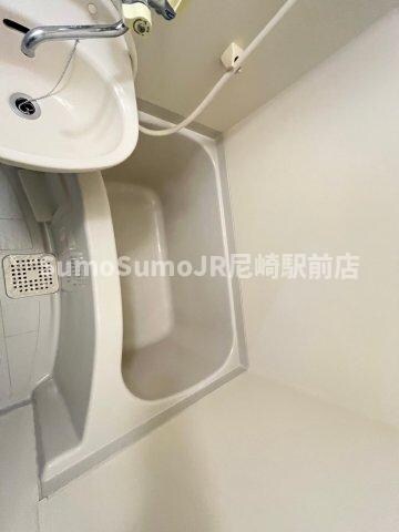 物件内観写真11　(きれいなお風呂です)