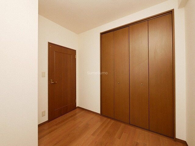 物件内観写真12　(大きなものも収納できそうです)