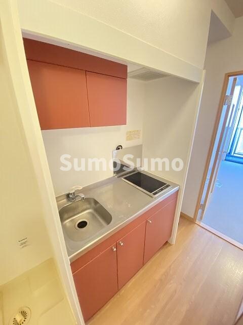 物件内観写真8　(キッチンでお料理をお楽しみください)