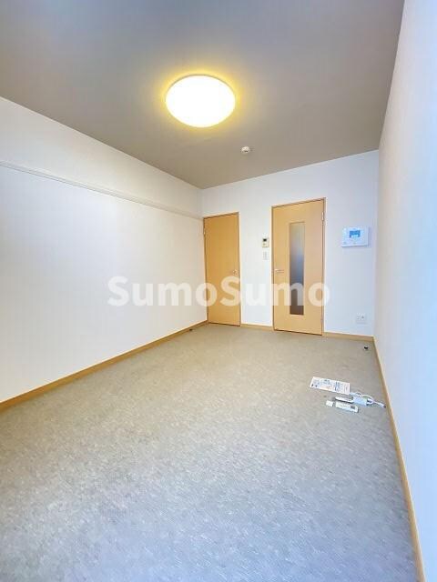 物件内観写真9　(落ち着いて過ごせるお部屋なので、寝室にいかがでしょうか)