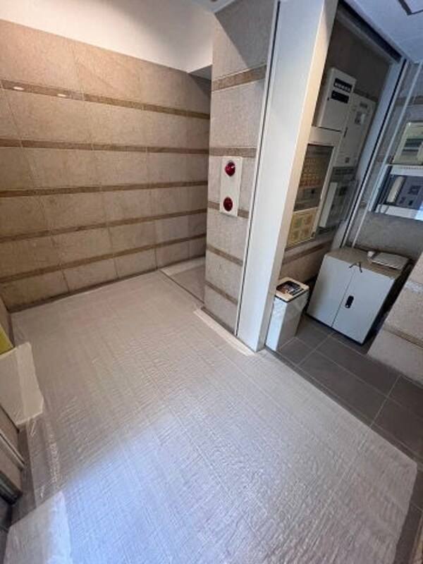 ロビー・ラウンジ