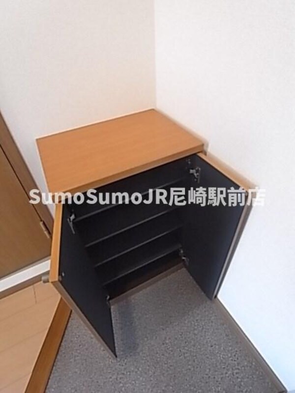 収納(こまごまとしたものを収納できそうですね)
