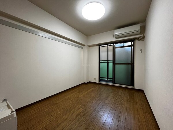 居室(リビングです)