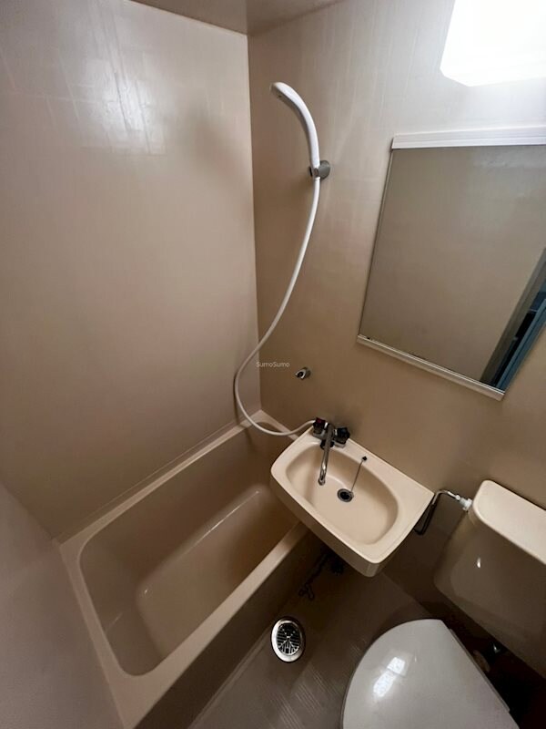 物件内観写真7　(ゆったり過ごせるお風呂です)