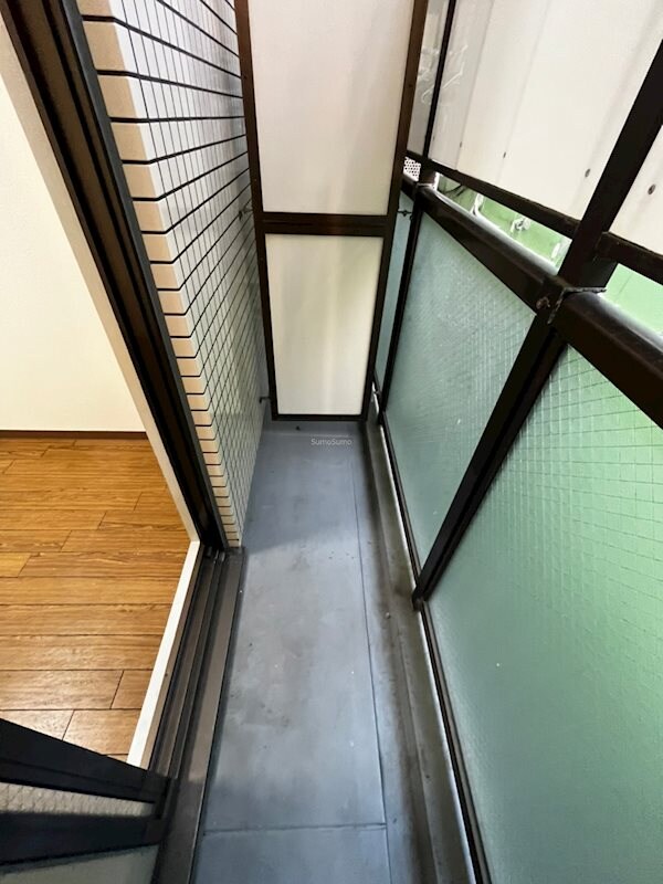 バルコニー(広々としたバルコニーです)