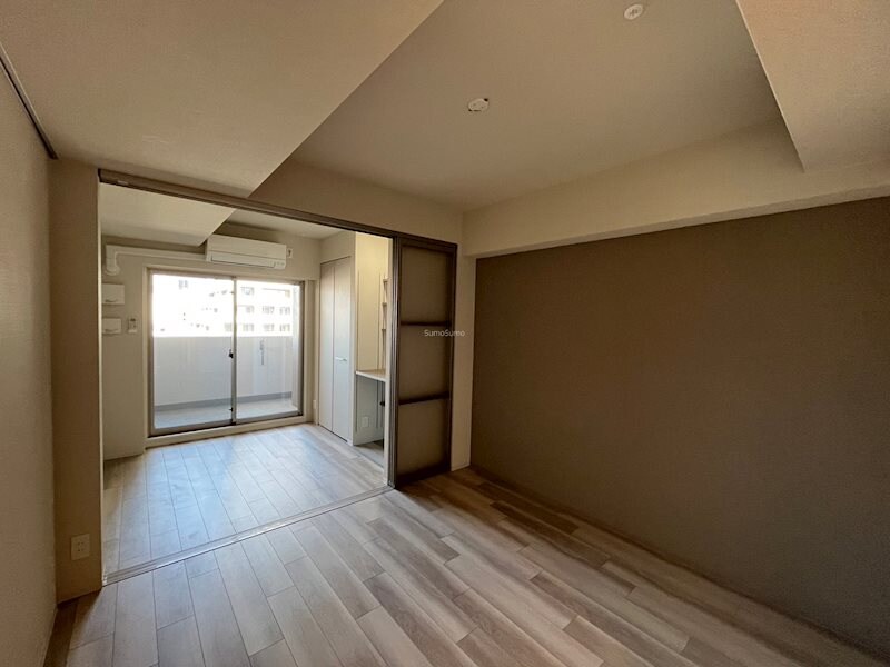 物件内観写真5　(使いやすいリビングです)