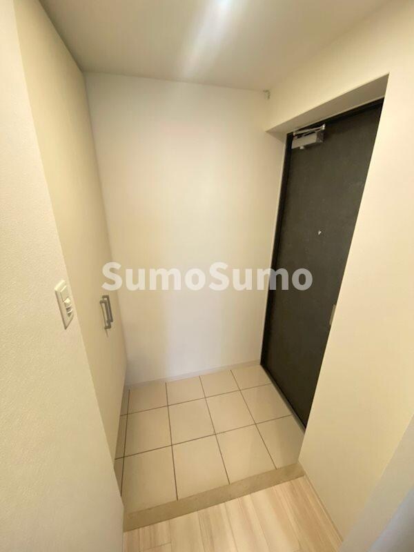 物件内観写真7　(落ち着いた玄関です)