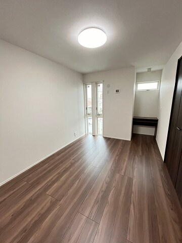 物件内観写真6　(おしゃれなリビングです)