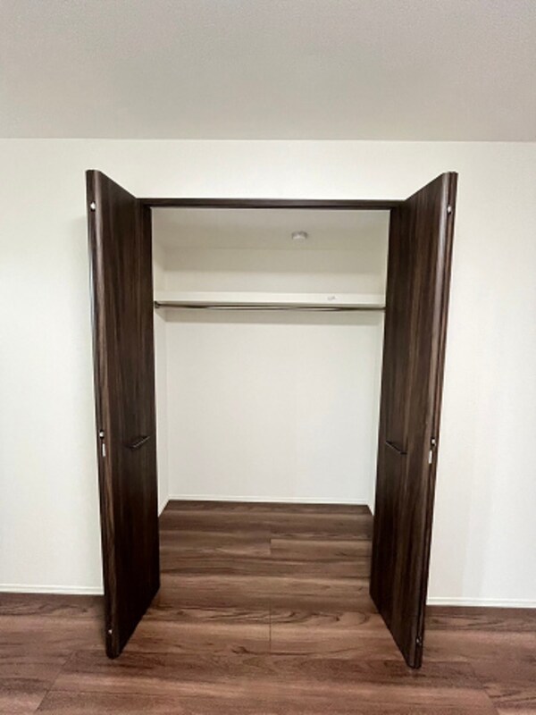 収納(たっぷりとした収納スペースです)