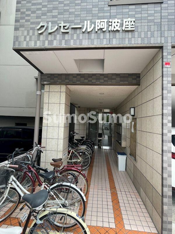 エントランス(毎日通るエントランスはこのようになっています)