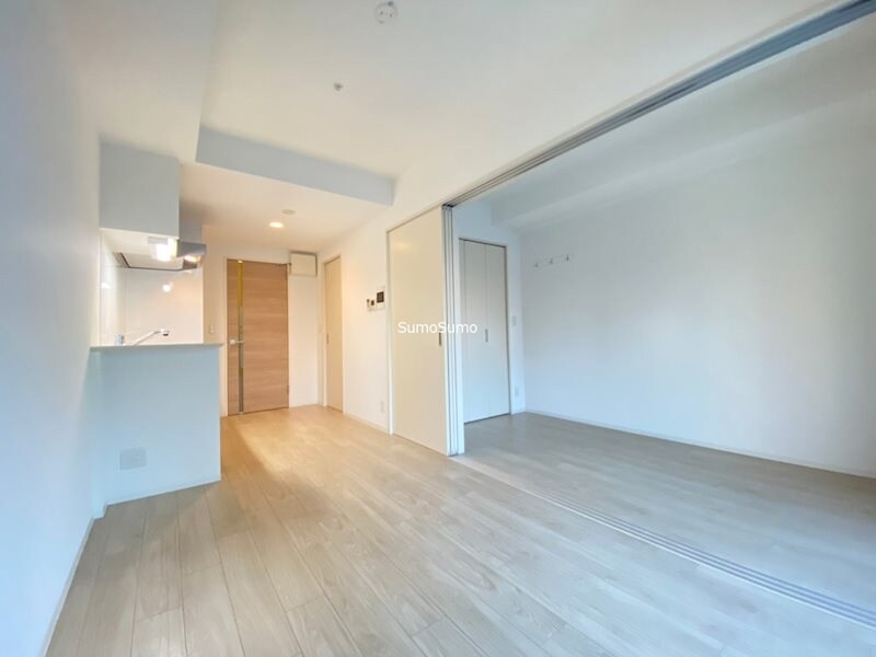 物件内観写真5　(おしゃれなリビングです)