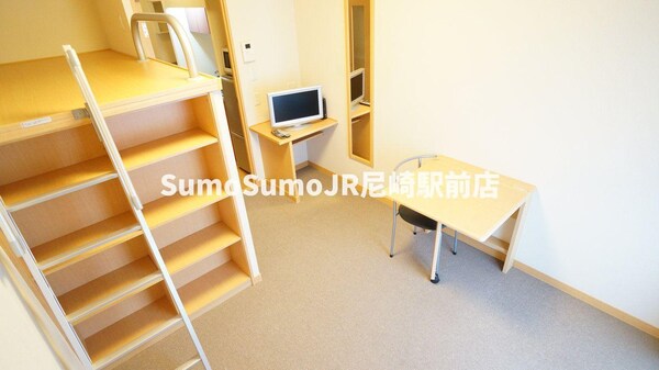 洋室(個人の部屋や寝室として使える洋室です)