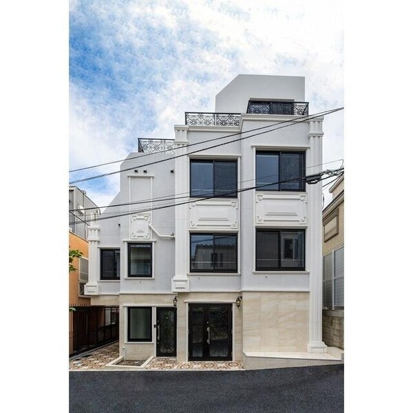 エントランス( )