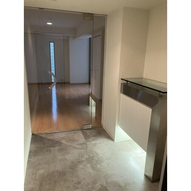 物件内観写真2　( )