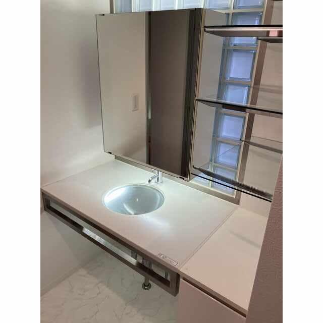 物件内観写真9　( )