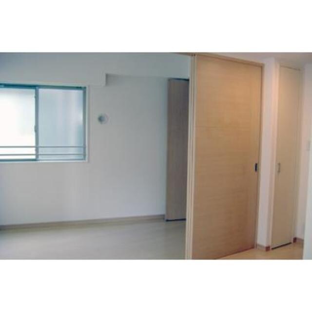 物件内観写真8　(※写真は同タイプ住戸です。 )