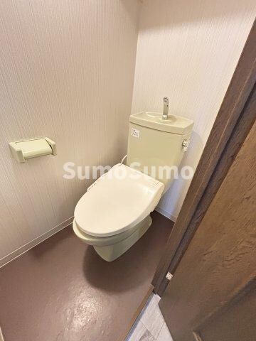 物件内観写真11　(シンプルで使いやすいトイレです)