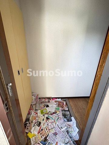 物件内観写真3　(きれいな玄関です)