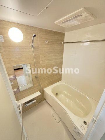 物件内観写真7　(落ち着いた空間のお風呂です)