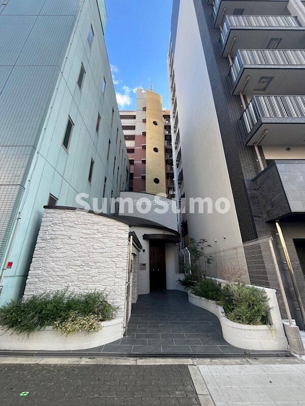 物件外観写真1　(建物外観を気になさる方へ、見た目の良い物件です)