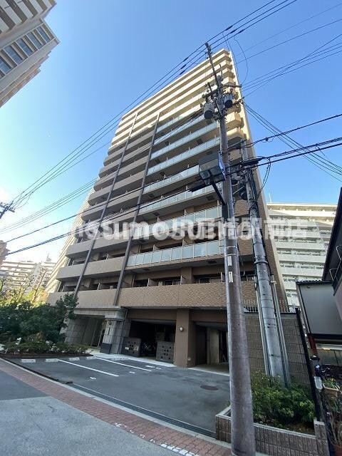 物件外観写真1　(おしゃれな外観です)