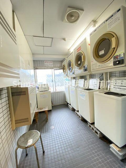 物件外観写真2　(外観です)