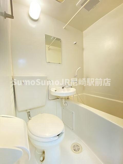 物件内観写真9　(お風呂で日々の疲れを落としましょう)