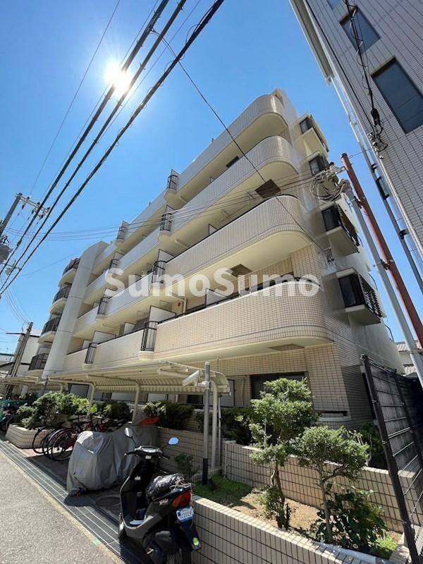 物件外観写真1　(外はこのようになっています)