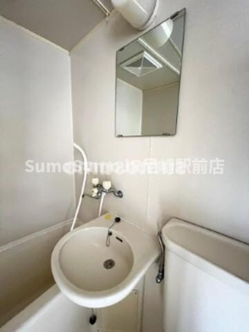 物件内観写真14　(忙しい朝には欠かせない洗面所です)