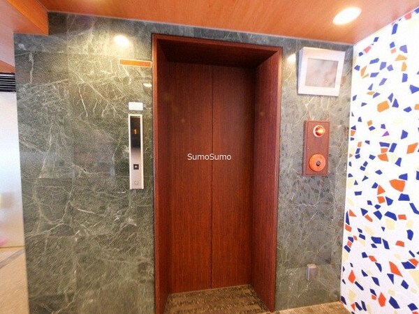 ロビー・ラウンジ(毎日通るロビーはこのようになっています)