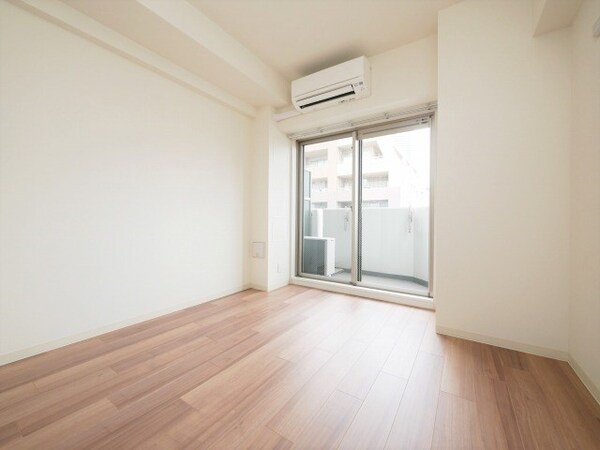 寝室(寝室です)