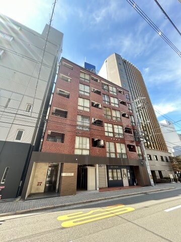 物件外観写真1　(建物外観を気になさる方へ、見た目の良い物件です)