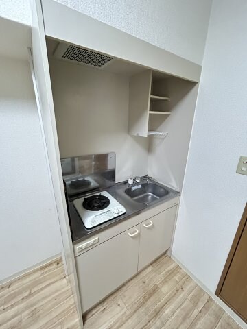 物件内観写真4　(きれいなキッチンです)