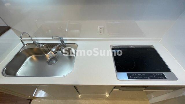 物件内観写真8　(キッチンでお料理をお楽しみください)