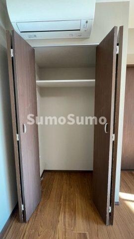 物件内観写真13　(収納豊富です)