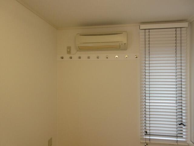 物件内観写真6　(他の部屋の写真を使用していま… )