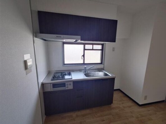 物件内観写真6　(きれいなキッチンです)