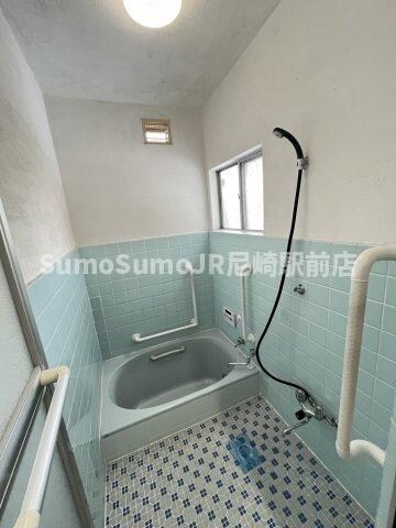 物件内観写真27　(日々の疲れを癒すお風呂付です)