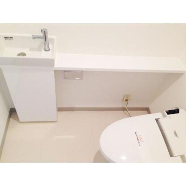 トイレ(※写真は同タイプ住戸です。 )