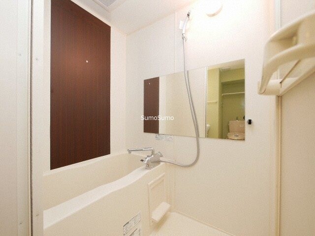 物件内観写真7　(お風呂で日々の疲れを落としましょう)