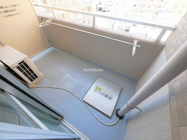 物件内観写真8　(バルコニーがあります)