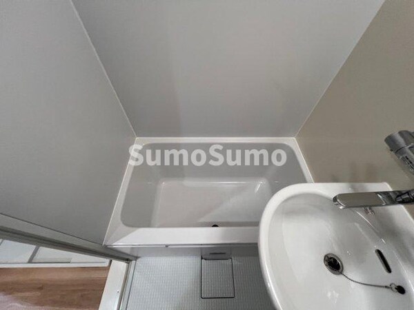 浴室(お風呂で日々の疲れを落としましょう)