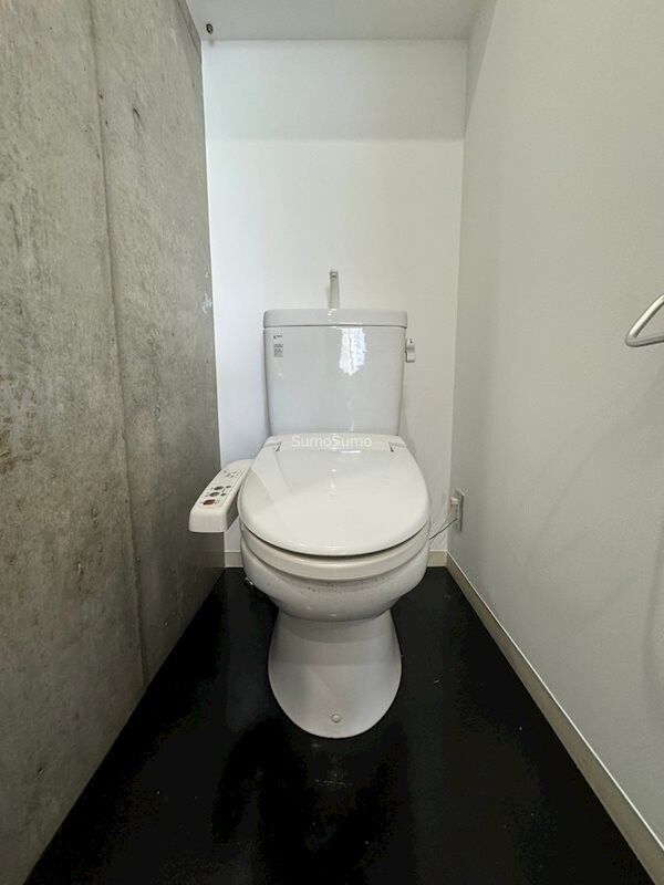 トイレ(ゆったりとした空間のトイレです)